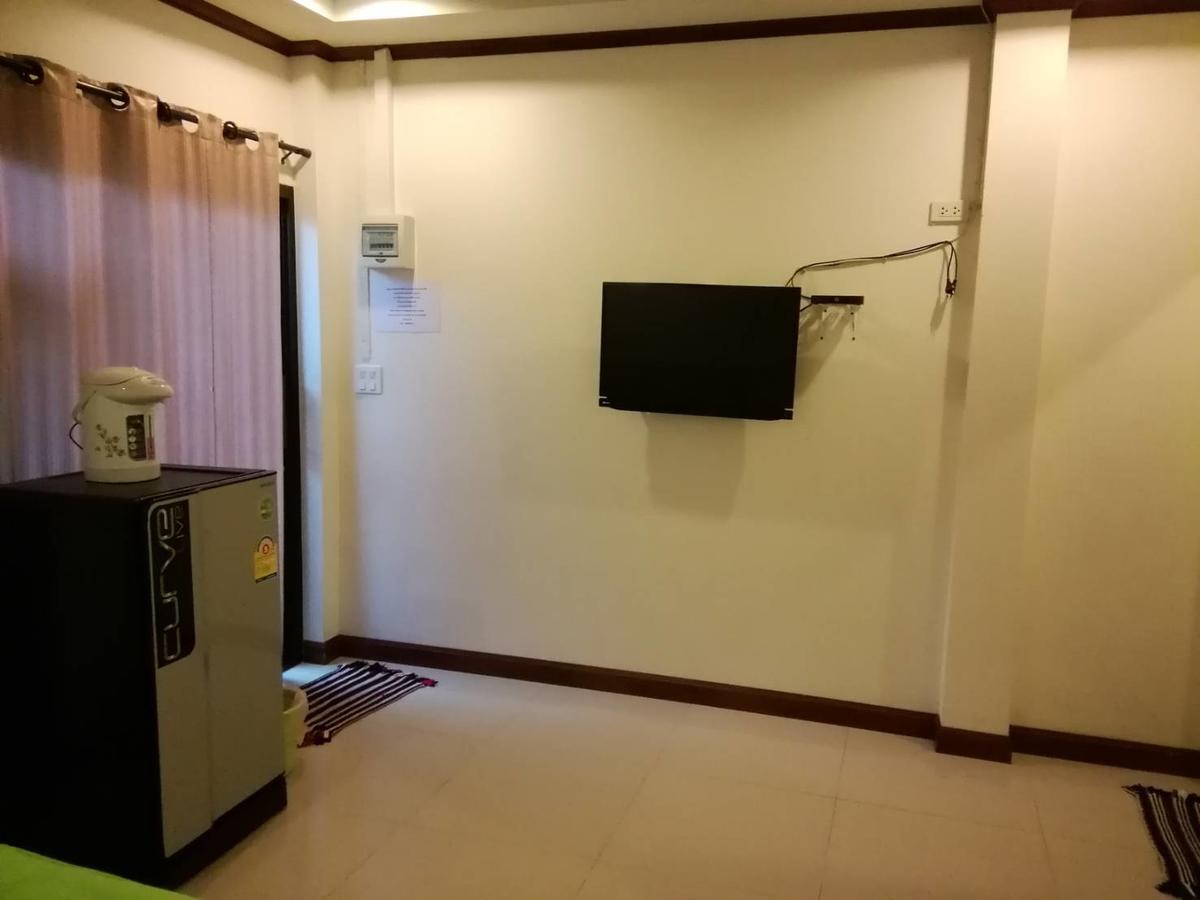 Wilailak Bungalow @ Koh Srichang Ko Si Chang Rom bilde